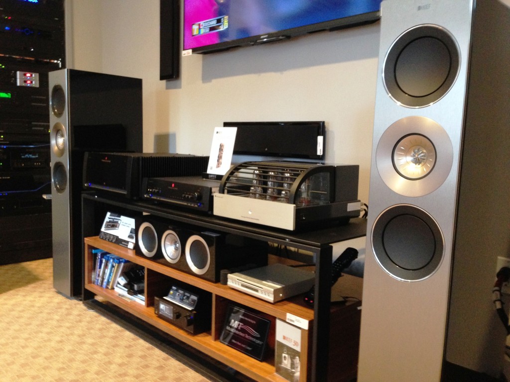 KEF Reference 3 Gloss Black at Monaco Audio Video Authorized KEF Dealer in Pasadena Los Angeles county for high end stereo and home theater with Parasound A21 and Primaluna
